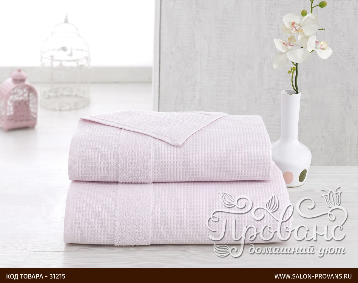 Домашний текстиль на белом фото
