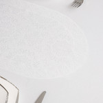 Скатерть овальная Karna DARVIN водонепроницаемый жаккард белый 160х220, фото, фотография