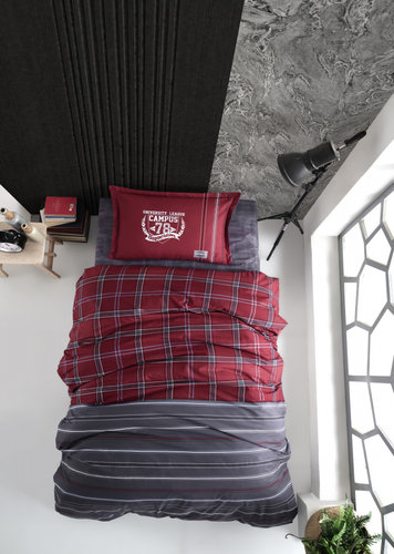 Детское постельное белье Karven YOUNG STYLE CAMPUS хлопковый ранфорс burgundy 1,5 спальный, фото, фотография
