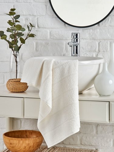 Полотенце для ванной DO&CO TUROVA хлопковая махра кремовый 70х140, фото, фотография