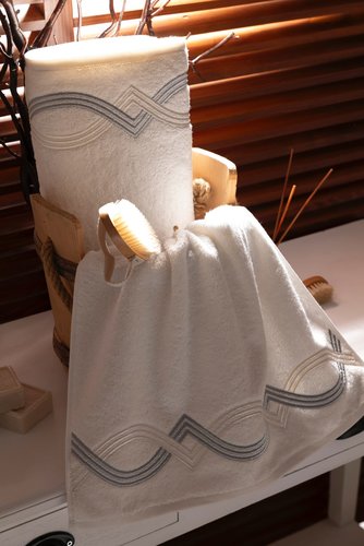 Подарочный набор полотенец для ванной 2 пр. Tivolyo Home CROSS хлопковая махра кремовый+голубой, фото, фотография