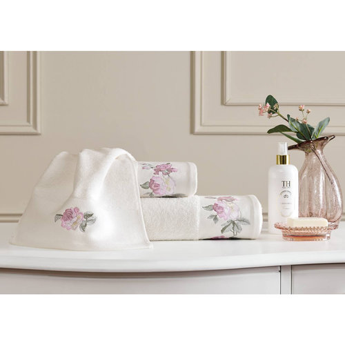 Подарочный набор полотенец для ванной 30х50, 50х100, 75х150 + спрей Tivolyo Home SOFFIE BRODERY хлопковая махра розовый, фото, фотография