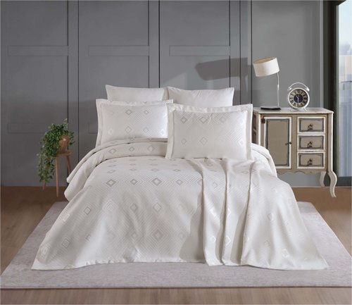 Покрывало гобеленовое DO&CO PETEK жаккард полиэстер кремовый 240х260, фото, фотография