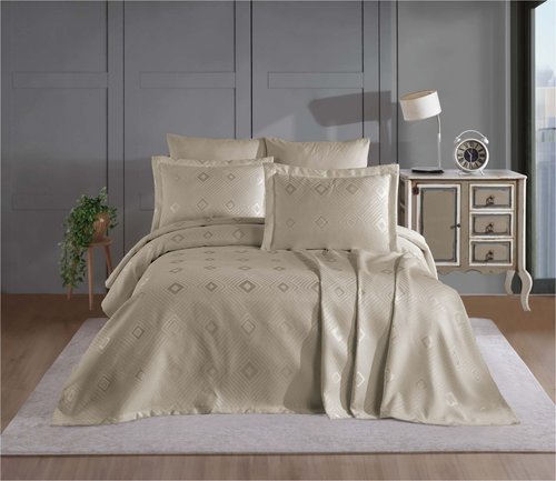 Покрывало гобеленовое DO&CO PETEK жаккард полиэстер бежевый 240х260, фото, фотография