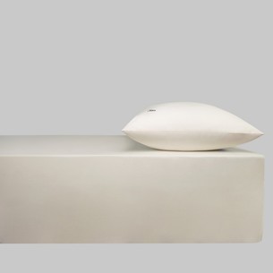 Простынь на резинке с наволочками Sarev NEW SLOW CITY хлопковый поплин ekru 140х200+40