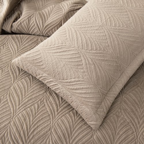 Покрывало Sofi De Marko ТАИРА велюр вискоза светло-бежевый 240х260, фото, фотография