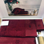 Подарочный набор полотенец для ванной 3 пр. + спрей Tivolyo Home VIOLETTA хлопковая махра бордовый, фото, фотография
