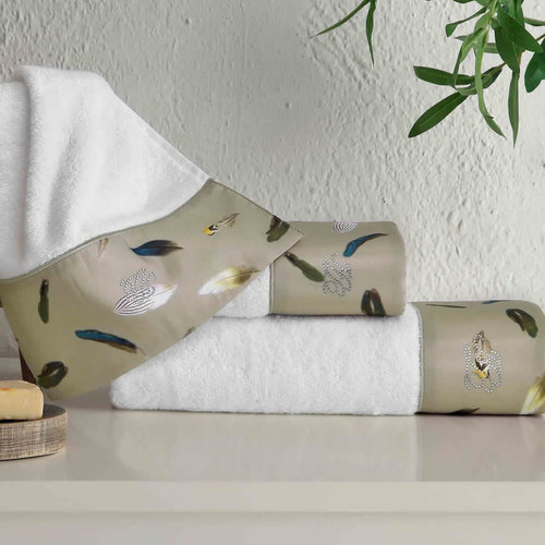 Подарочный набор полотенец для ванной 3 пр. + спрей Tivolyo Home GALA хлопковая махра хаки, фото, фотография