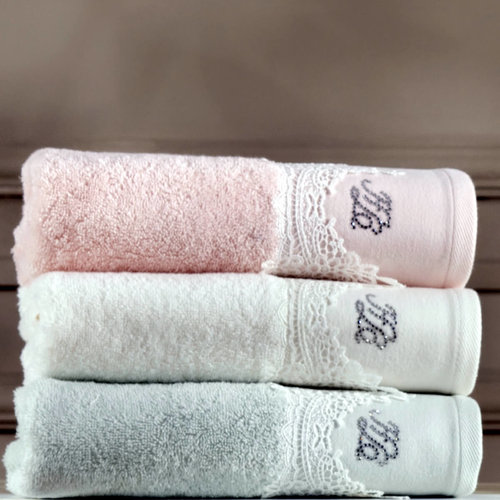 Подарочный набор полотенец для ванной 3 пр. + тапочки Tivolyo Home JULIET хлопковая махра кремовый, фото, фотография