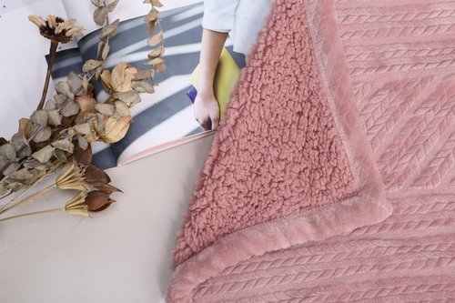 Плед-покрывало Sofi De Marko ФЛОРИАН велсофт пудра 160х220, фото, фотография