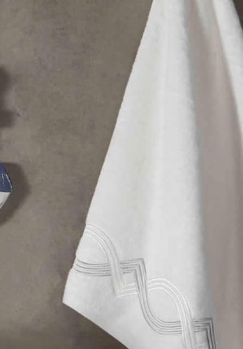 Подарочный набор полотенец для ванной 2 пр. Tivolyo Home CROSS хлопковая махра кремовый+серый, фото, фотография
